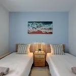 Family-friendly With Sea View And Terrace Apartamento