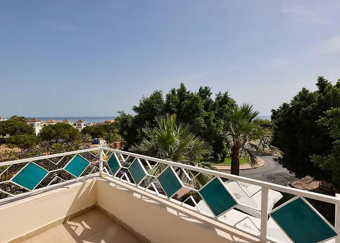 Family-friendly With Sea View And Terrace Daire *