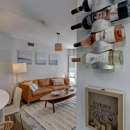 Family-friendly With Sea View And Terrace Apartament Marbella